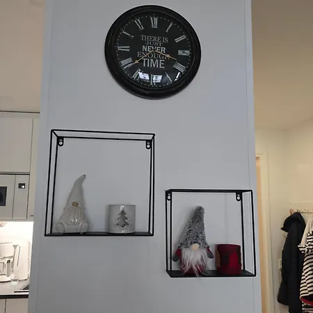 Uusi Kotoisa Kaksio Yksityissaunalla Rovaniemi